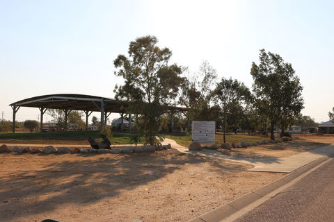 Longreach Skate Park - Attractions 0
