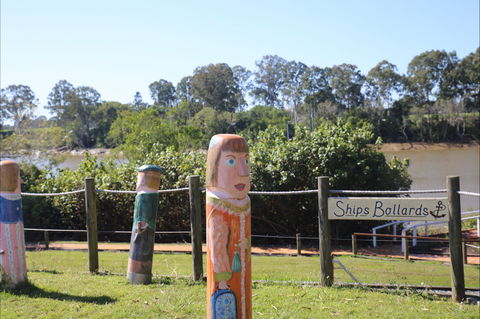 Maryboroughs Bollards - Attractions 0