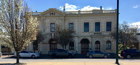 Naracoorte Town Hall - Attractions 0