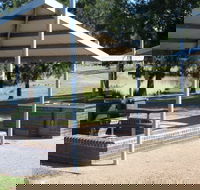 Point Hut Pond Park - Attractions