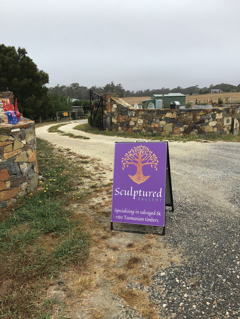 Sculptured Gallery - Attractions 2