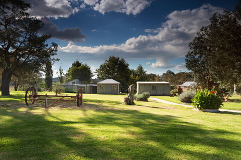 Strathnairn Arts - Attractions 2