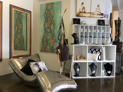 Waubs Bay Gallery - Attractions 2