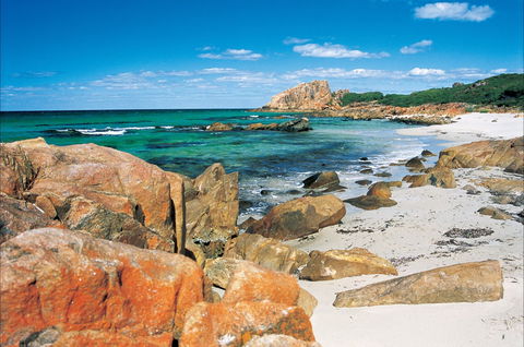 Castle Bay - Attractions 0