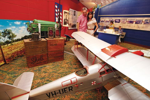 John Flynn Place Museum And Art Gallery - Attractions 0