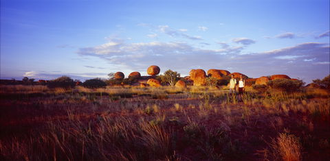 Karlu Karlu / Devils Marbles Conservation Reserve - Attractions 0