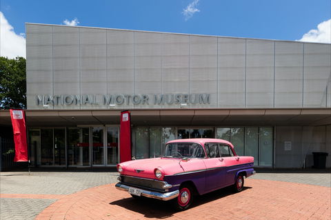National Motor Museum - Attractions 0