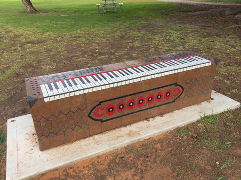 Piano Park Bench, Moonta - Attractions 0