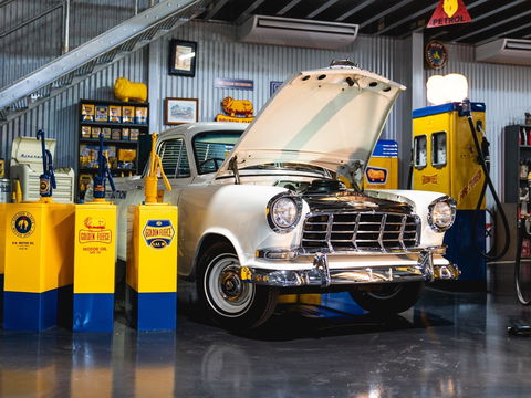 The Depot Historic Vehicle And Memorabilia Collection - Attractions 1