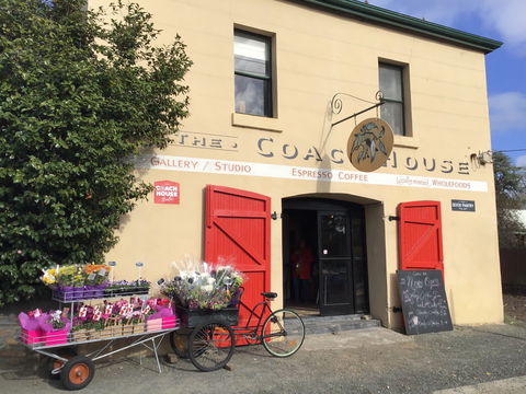 The Coach House Studio - Attractions 0