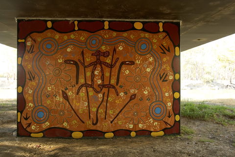 Warakirri Murals - Attractions 1