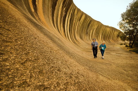 Wave Rock - Attractions 0