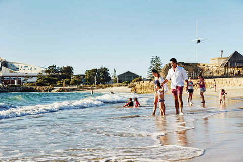 A Day In Fremantle - Attractions Las Vegas 2