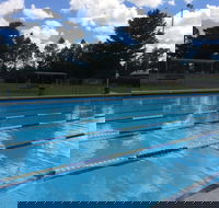 Binalong Memorial Swimming Pool - Attractions