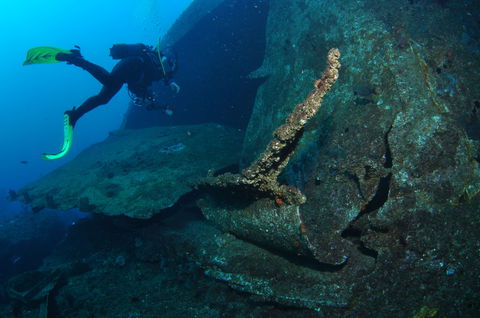 Cementco Dive Site - Attractions 1