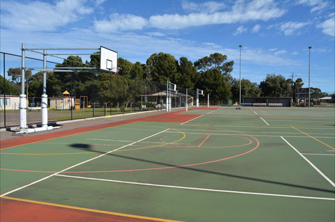 Cleve Sporting Facilities - Attractions 0