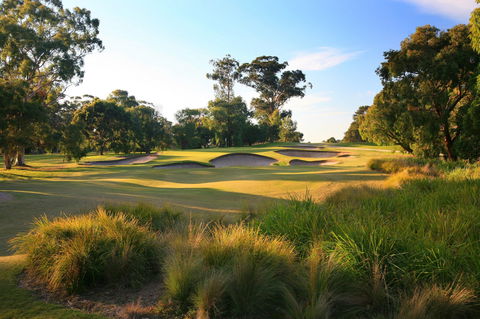 Huntingdale Golf Club - Attractions 1