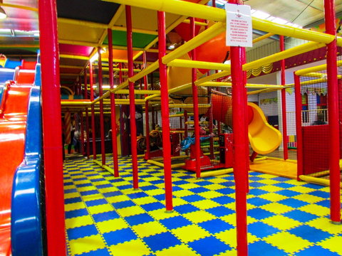 Kidz Shed Indoor Play Centre And Cafe - Attractions 1