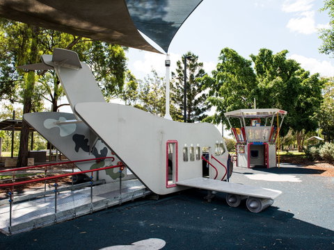 Lobley Park - Attractions 0