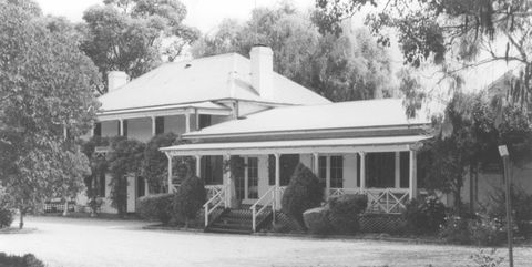 Razorback - Attractions 0