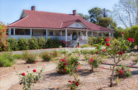 Ringsfield House, Nanango - Attractions 0