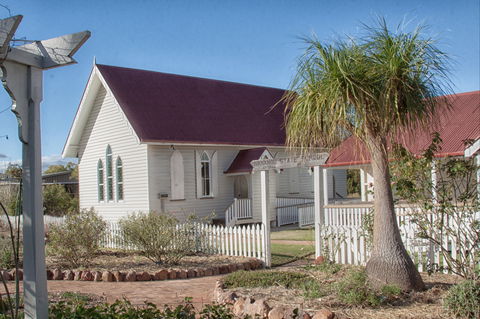 Ringsfield House, Nanango - Attractions 2