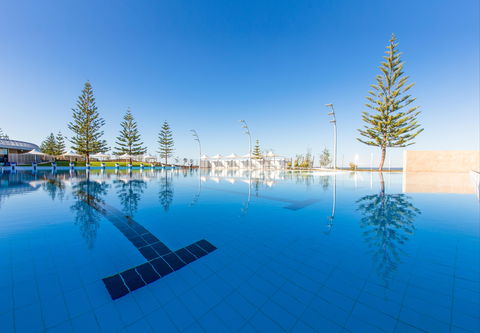 Scarborough Beach Pool - Attractions 0