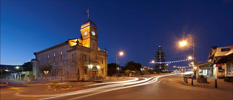 The Albany Town Hall - Attractions 0