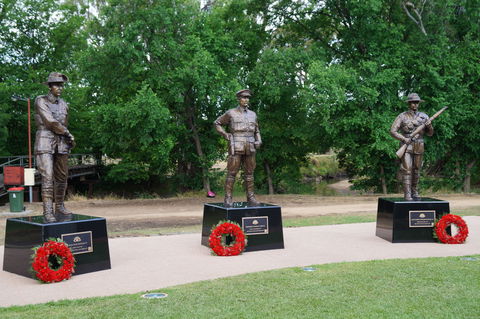 VC Memorial Park - Honouring Our Heroes - Attractions Las Vegas 0