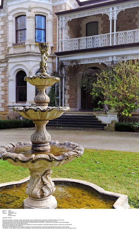 Yallum Park - Attractions 1