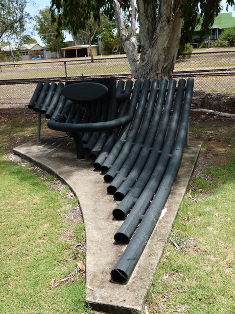 Barcaldine Musical Instruments - Attractions 2