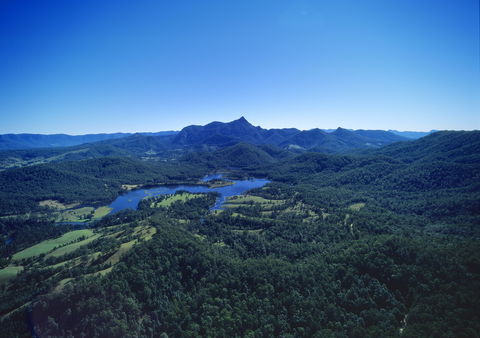 Clarrie Hall Dam - Attractions Las Vegas 1