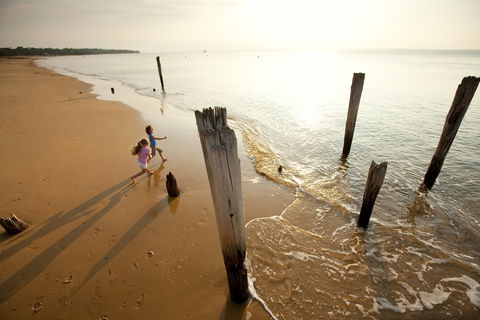 Cowes - Attractions 0