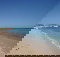 Lighthouse Bay - Attractions