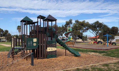 New Town Playground - Attractions 1