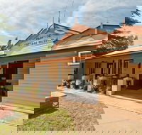 Parkside Cottage Museum - Attractions