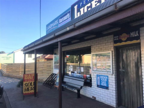 Peterborough Licensed Grocers - Attractions 0