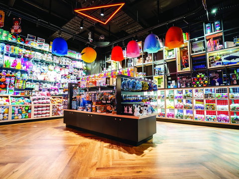 Timezone Surfers Paradise - See Attractions 1