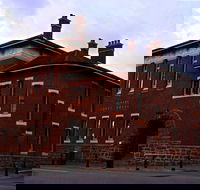 Albany Courthouse - Attractions