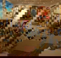 Articles Fine Art Gallery - Attractions