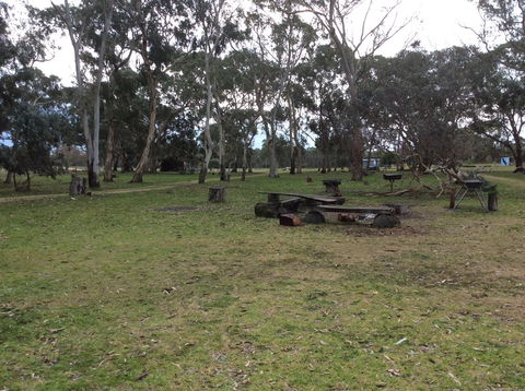 Black Cockatoo Bush Camp - Attractions 1