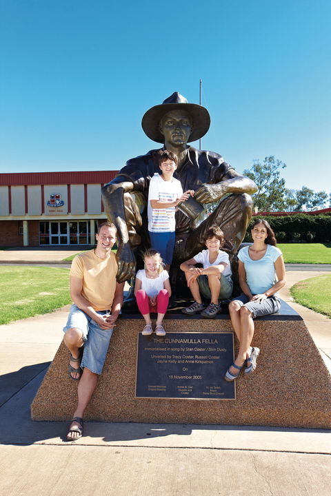 Cunnamulla Fella - Attractions 0