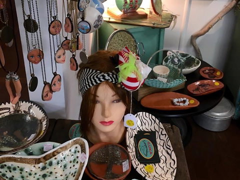 Iluka Emporium - Attractions 1