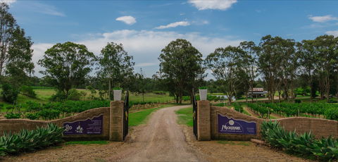 Moorebank Vineyard - Attractions 0