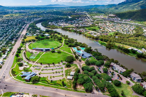 Pioneer Park And Ross River - Attractions 0