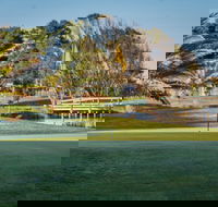South Lakes Golf Club - Attractions