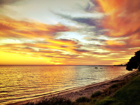 Stansbury Seaside Markets - Attractions 2