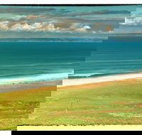 Tunkalilla Beach - Attractions
