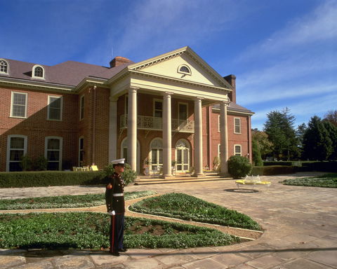 United States Of America, Embassy Of The - Attractions 0