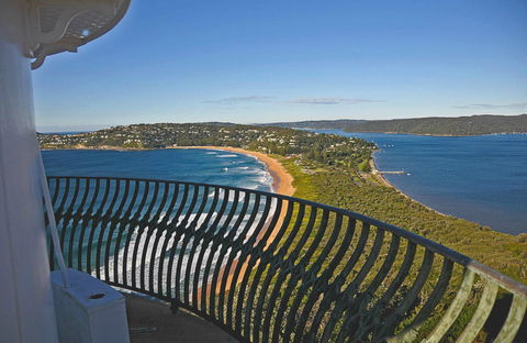 Barrenjoey Lighthouse - Attractions 0